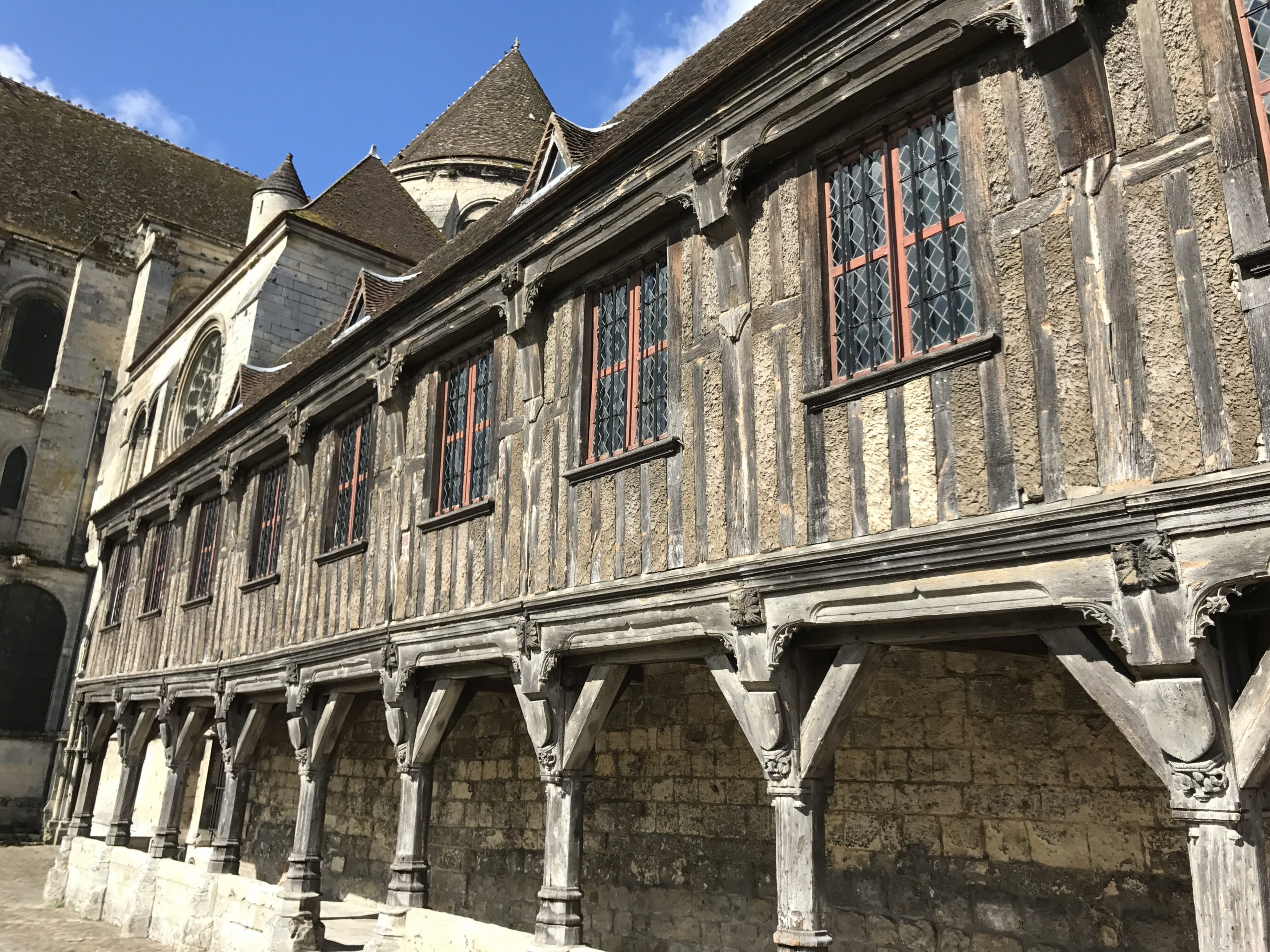 Cycle tour days 2 & 3, Noyon and St Quentin